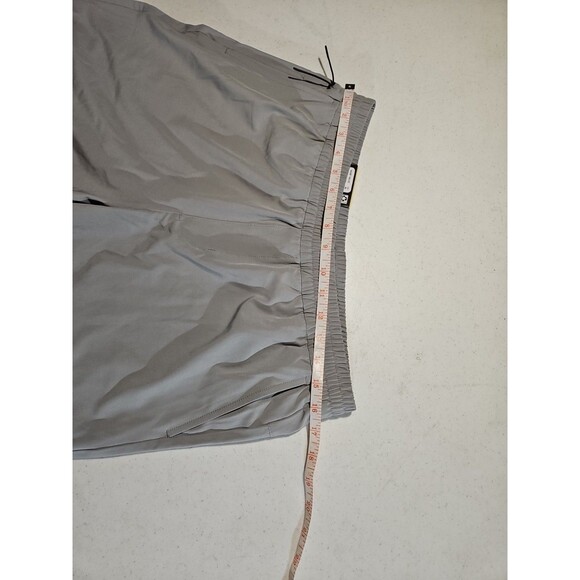 GapFit Men's Movement Short Size Medium‎ Ultimate Grey NWT (A207) - Picture 5 of 8